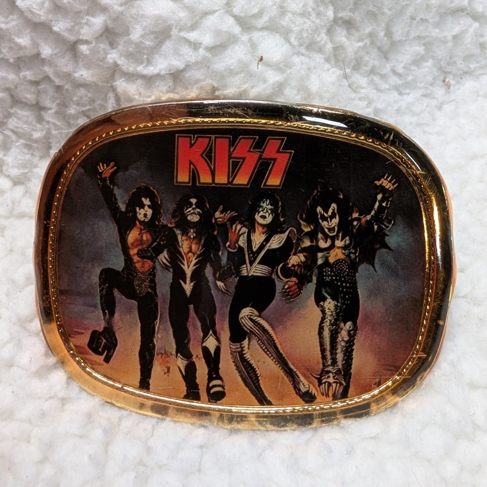 Vintage 1977 KISS Belt Buckle Pacifica Mfg Rock Band Gold Tone Oval 70s Rare